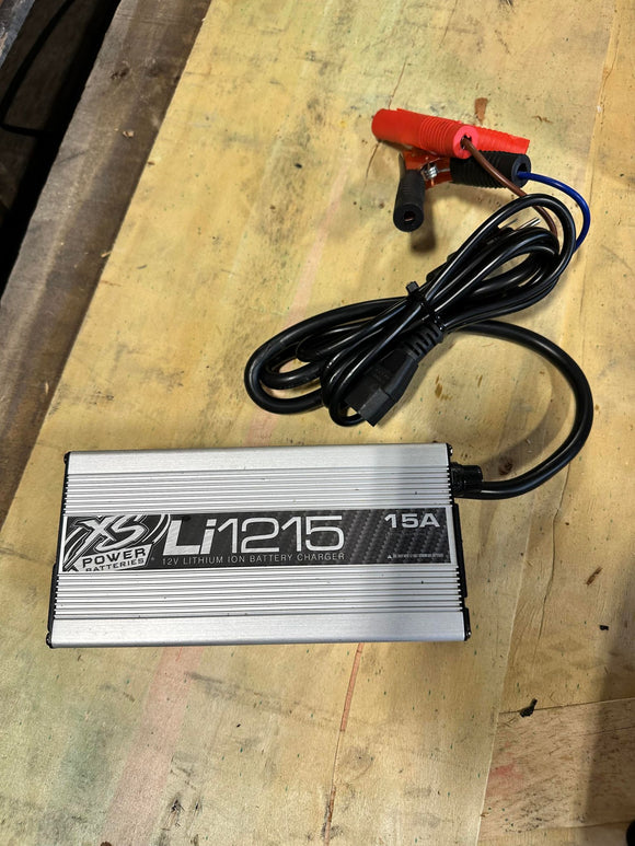 (B-STOCK) XS Power LI1215 12v Lithium Battery Charger